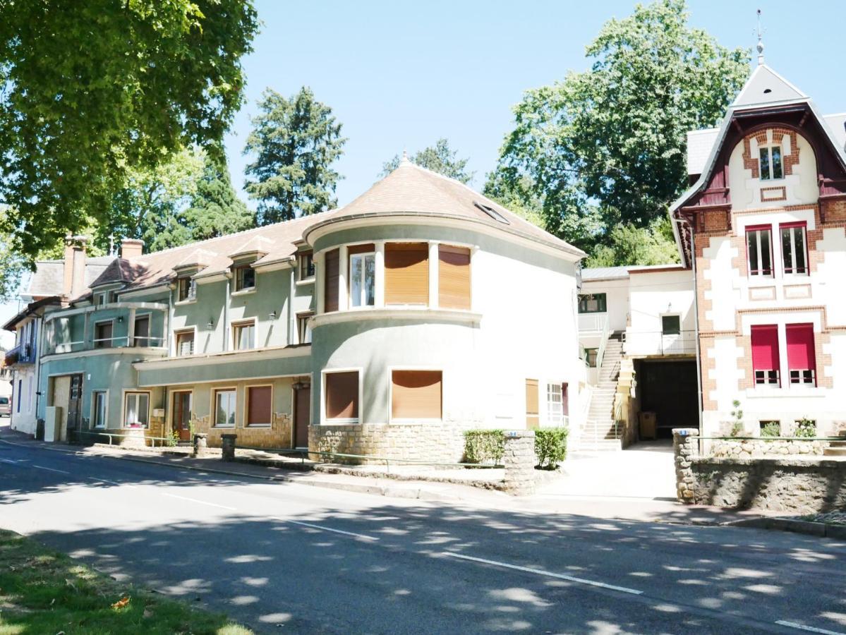 Appartement Avec Chambre - Entree Spa Incluse Bourbon-Lancy Kültér fotó